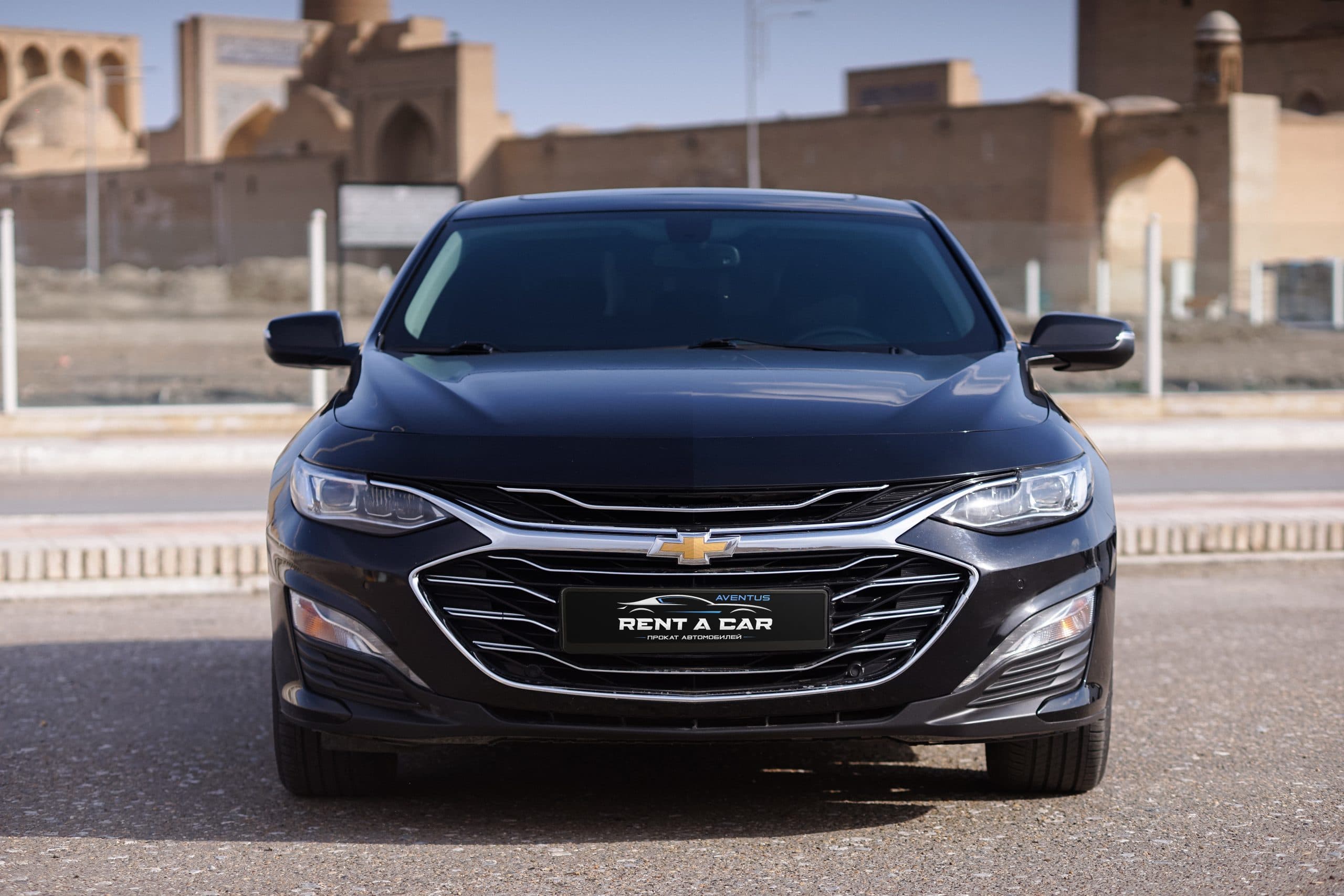 Chevrolet Malibu Premier чёрный — аренда в Бухаре