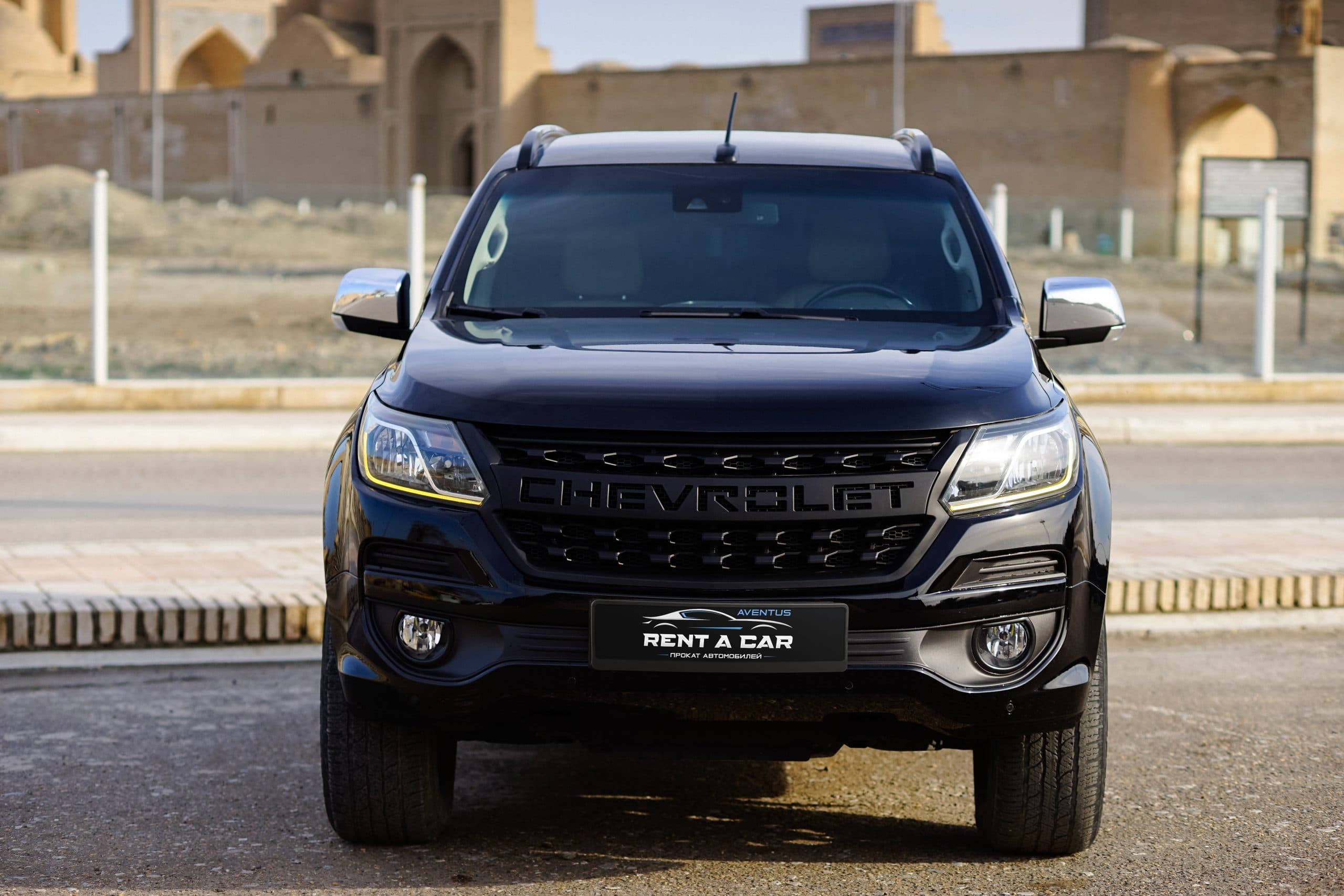 Chevrolet Trailblazer — аренда в Бухаре